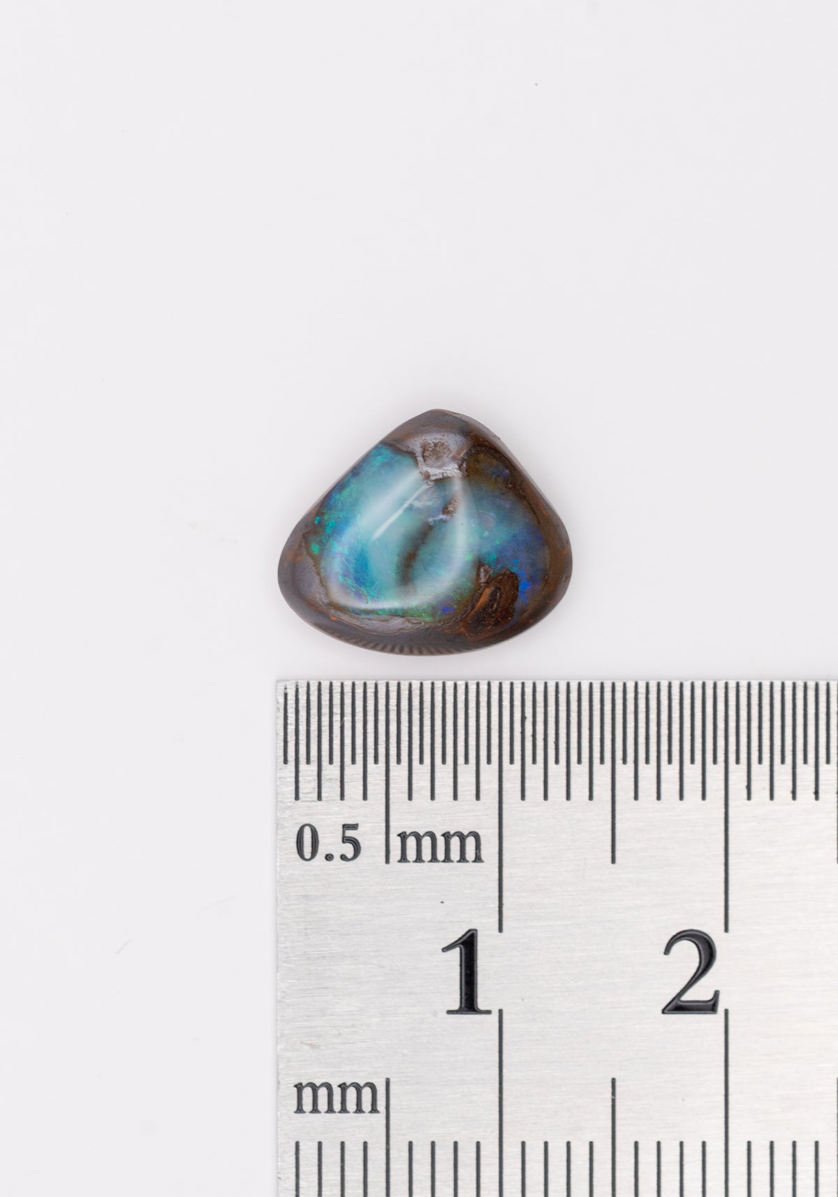 【002 — THE DEEP】Australian Boulder Opal