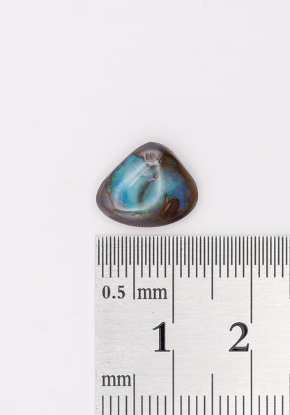 【002 — THE DEEP】Australian Boulder Opal